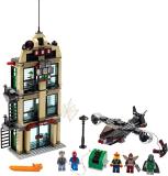 LEGO 76005